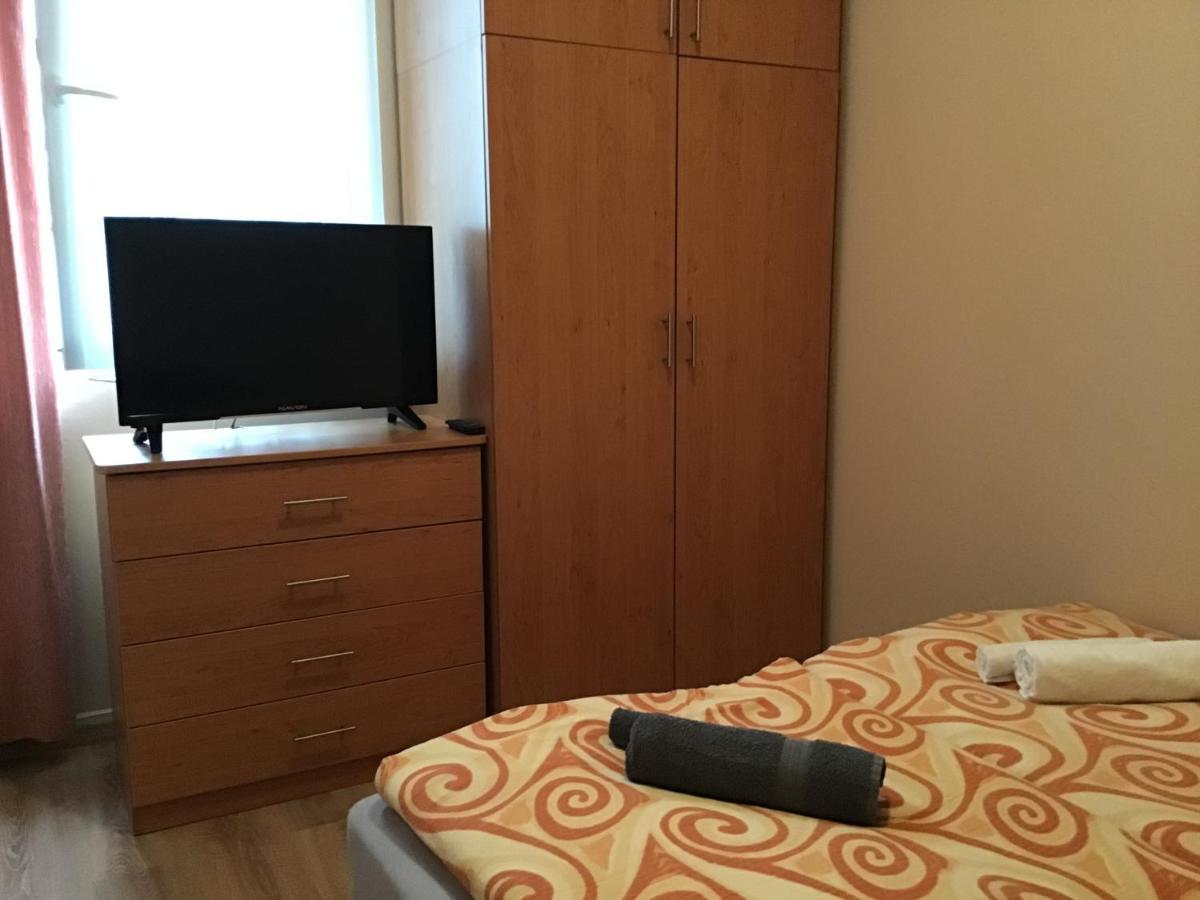 Dravecz Apartman Balatonlelle Extérieur photo