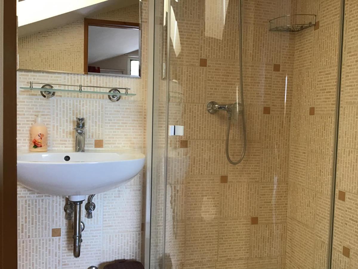 Dravecz Apartman Balatonlelle Extérieur photo